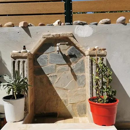 아파트 Ionian House *